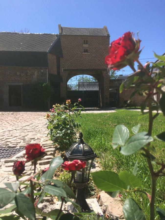 La Boussieroise Bed & Breakfast Boussieres-en-Cambresis Exterior photo